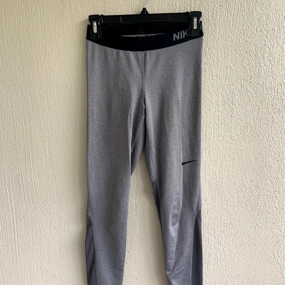 Small Gray Nike Leggings